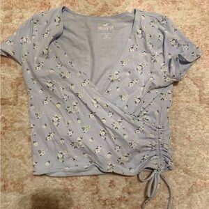 Hollister Women's Blue Floral Wrap Top